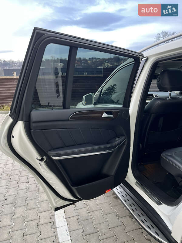 Внедорожник / Кроссовер Mercedes-Benz GL-Class 2014 в Черновцах фото 29 Внедорожник / Кроссовер Mercedes-Benz GL-Class 2014 в Черновцах