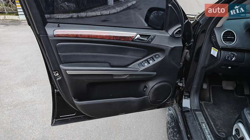 Позашляховик / Кросовер Mercedes-Benz GL-Class 2008 в Києві