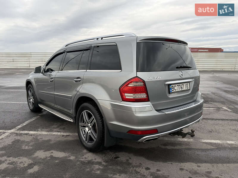 Позашляховик / Кросовер Mercedes-Benz GL-Class 2011 в Львові