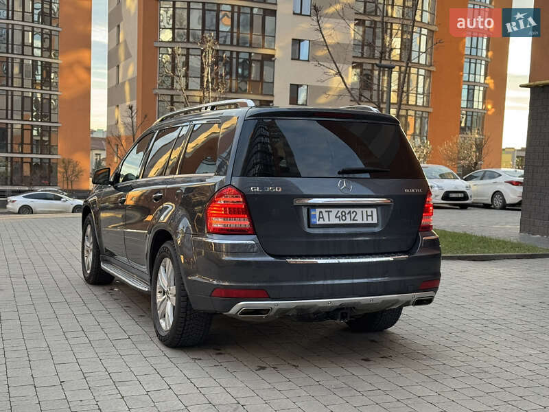 Внедорожник / Кроссовер Mercedes-Benz GL-Class 2012 в Ивано-Франковске фото 6 Внедорожник / Кроссовер Mercedes-Benz GL-Class 2012 в Ивано-Франковске