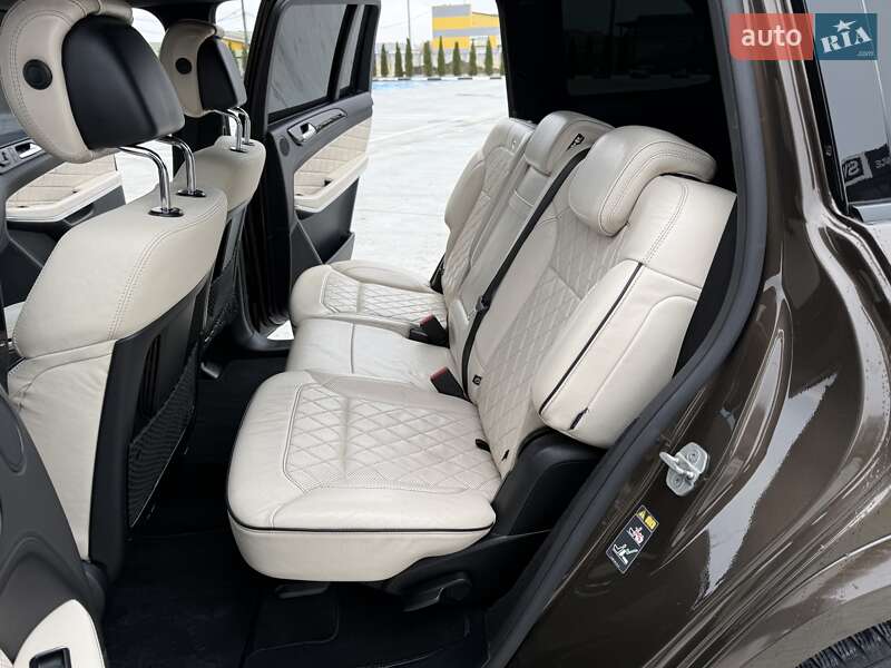 Позашляховик / Кросовер Mercedes-Benz GL-Class 2013 в Звягелі фото 7 Позашляховик / Кросовер Mercedes-Benz GL-Class 2013 в Звягелі