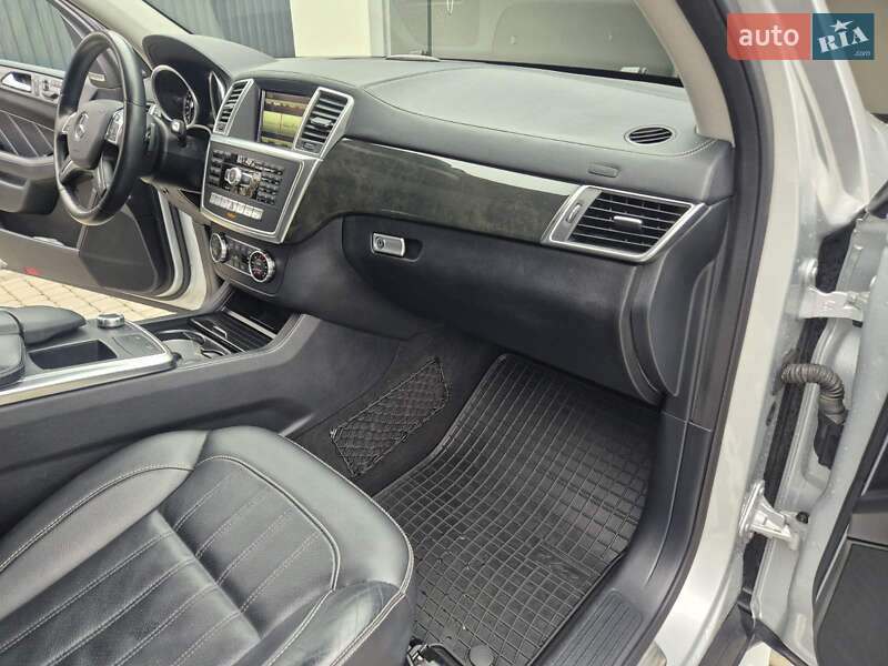 Внедорожник / Кроссовер Mercedes-Benz GL-Class 2015 в Коломые фото 31 Внедорожник / Кроссовер Mercedes-Benz GL-Class 2015 в Коломые