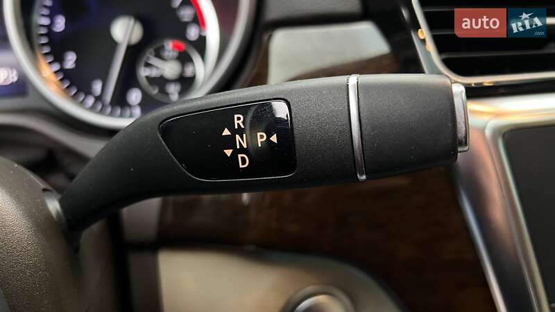 Позашляховик / Кросовер Mercedes-Benz GL-Class 2014 в Києві