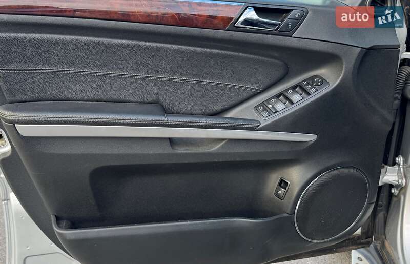 Внедорожник / Кроссовер Mercedes-Benz GL-Class 2008 в Киеве фото 43 Внедорожник / Кроссовер Mercedes-Benz GL-Class 2008 в Киеве