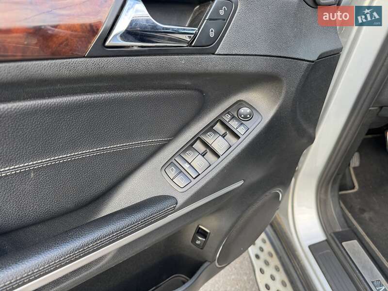 Внедорожник / Кроссовер Mercedes-Benz GL-Class 2008 в Киеве фото 45 Внедорожник / Кроссовер Mercedes-Benz GL-Class 2008 в Киеве