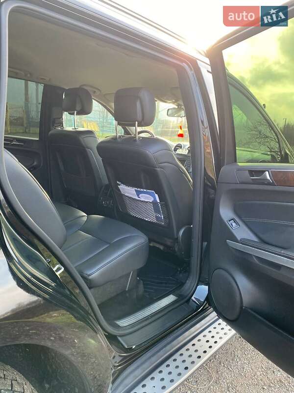 Внедорожник / Кроссовер Mercedes-Benz GL-Class 2011 в Соленом