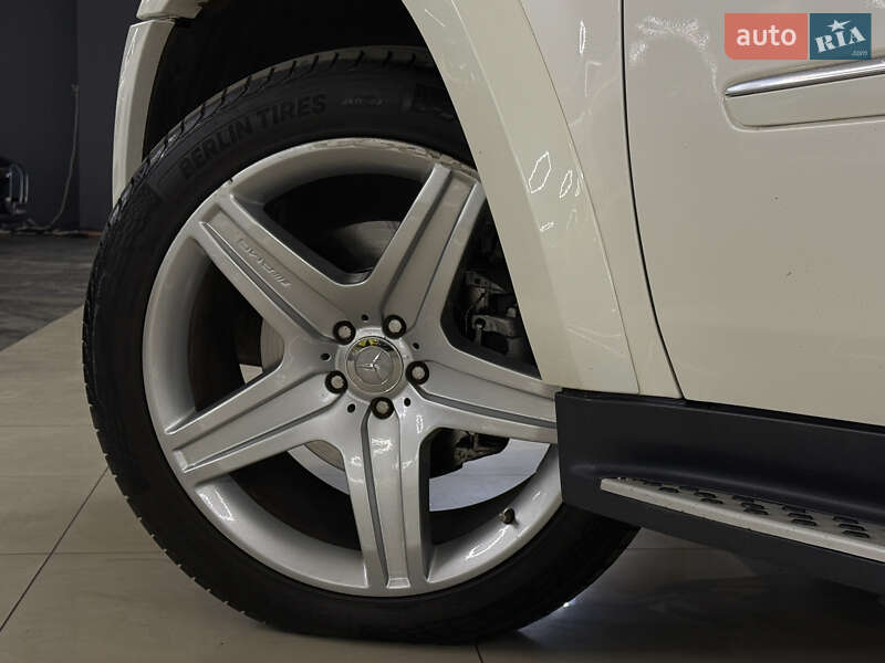 Внедорожник / Кроссовер Mercedes-Benz GL-Class 2011 в Николаеве