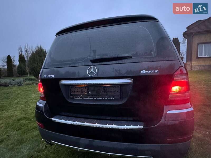 Внедорожник / Кроссовер Mercedes-Benz GL-Class 2009 в Дубно