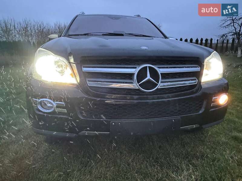 Внедорожник / Кроссовер Mercedes-Benz GL-Class 2009 в Дубно