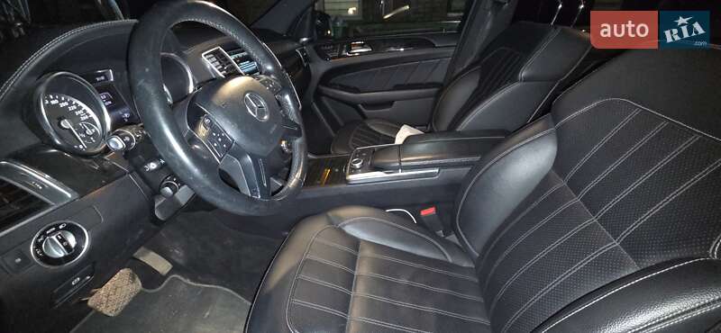 Позашляховик / Кросовер Mercedes-Benz GL-Class 2015 в Луцьку