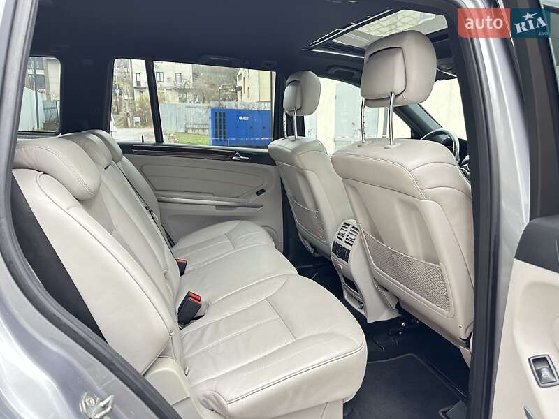 Внедорожник / Кроссовер Mercedes-Benz GL-Class 2010 в Львове фото 21 Внедорожник / Кроссовер Mercedes-Benz GL-Class 2010 в Львове
