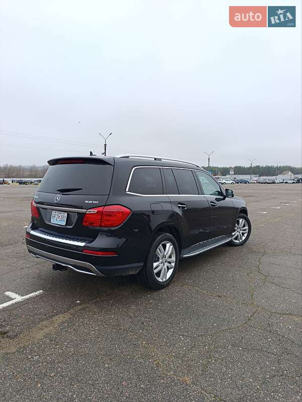 Позашляховик / Кросовер Mercedes-Benz GL-Class 2014 в Києві