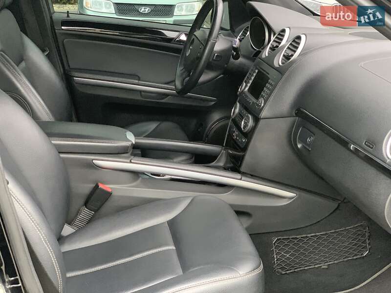 Внедорожник / Кроссовер Mercedes-Benz GL-Class 2008 в Львове фото 16 Внедорожник / Кроссовер Mercedes-Benz GL-Class 2008 в Львове