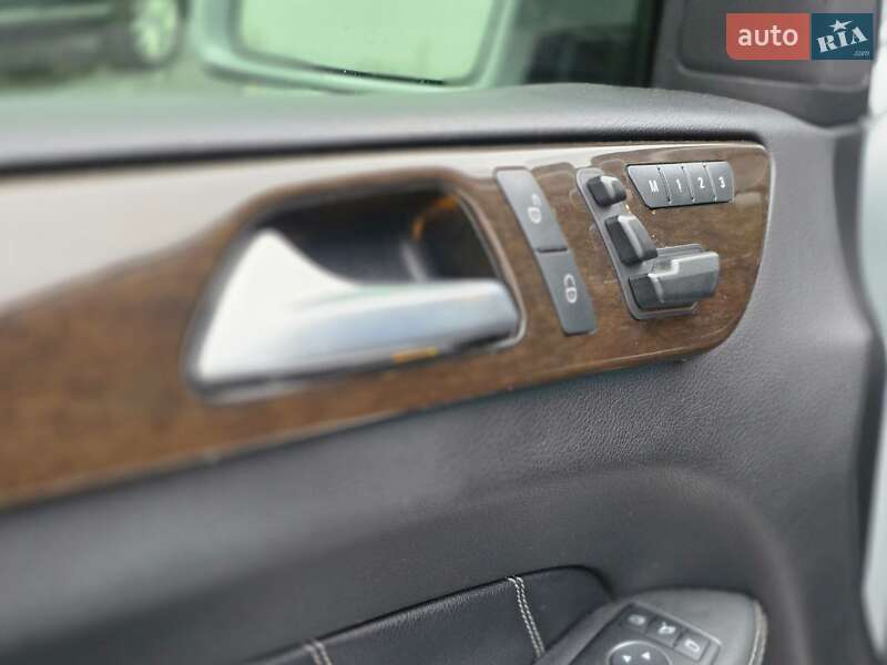 Позашляховик / Кросовер Mercedes-Benz GL-Class 2014 в Рівному