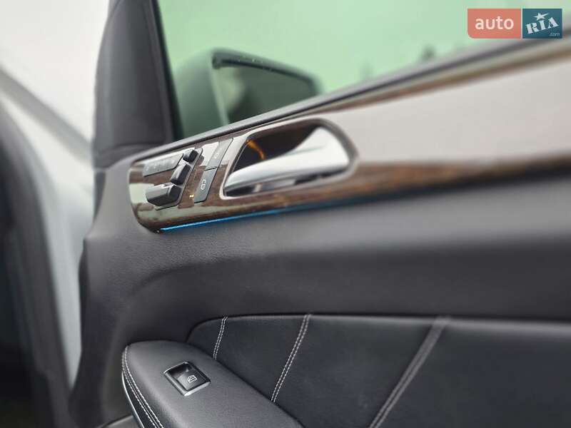 Позашляховик / Кросовер Mercedes-Benz GL-Class 2014 в Рівному