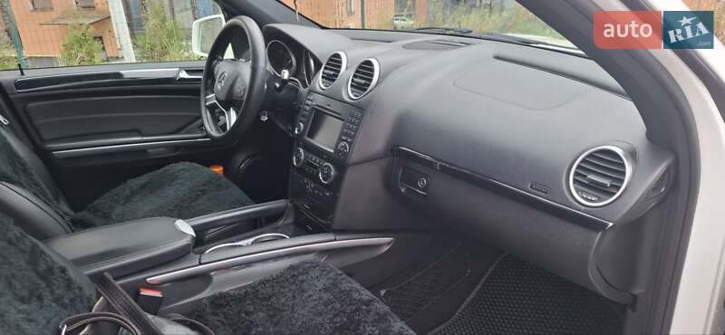 Внедорожник / Кроссовер Mercedes-Benz GL-Class 2011 в Ивано-Франковске фото 8 Внедорожник / Кроссовер Mercedes-Benz GL-Class 2011 в Ивано-Франковске