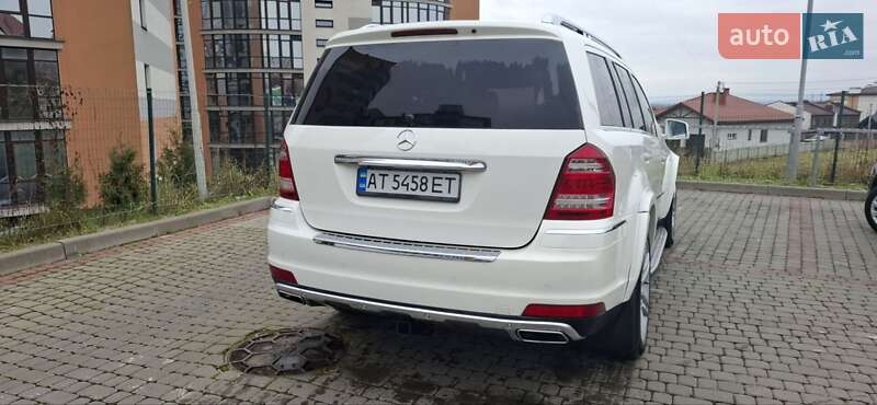 Внедорожник / Кроссовер Mercedes-Benz GL-Class 2011 в Ивано-Франковске фото 28 Внедорожник / Кроссовер Mercedes-Benz GL-Class 2011 в Ивано-Франковске