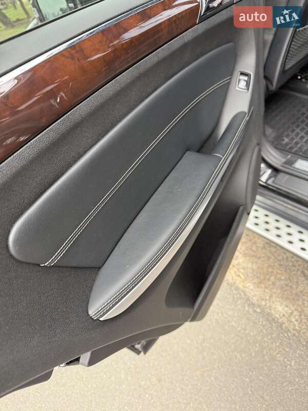 Внедорожник / Кроссовер Mercedes-Benz GL-Class 2012 в Черкассах