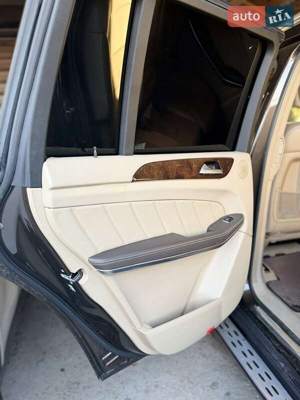 Внедорожник / Кроссовер Mercedes-Benz GL-Class 2013 в Киеве