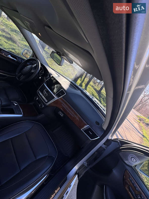 Внедорожник / Кроссовер Mercedes-Benz GL-Class 2013 в Белгороде-Днестровском