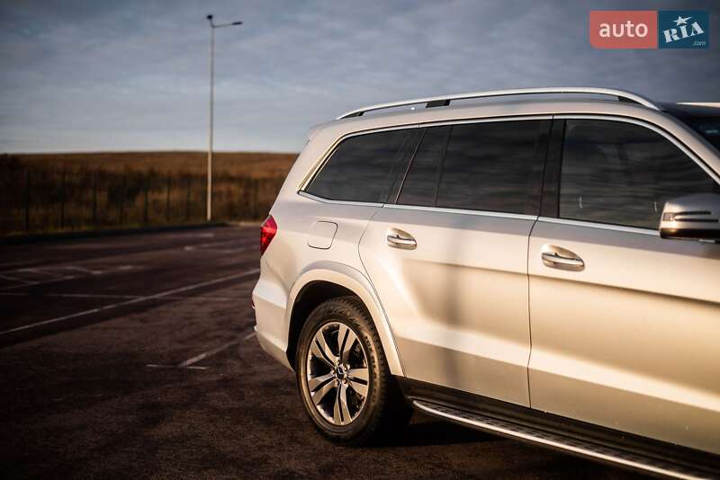 Внедорожник / Кроссовер Mercedes-Benz GL-Class 2015 в Ровно