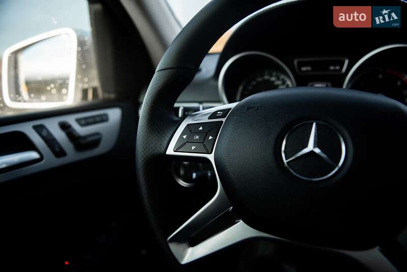 Внедорожник / Кроссовер Mercedes-Benz GL-Class 2015 в Ровно
