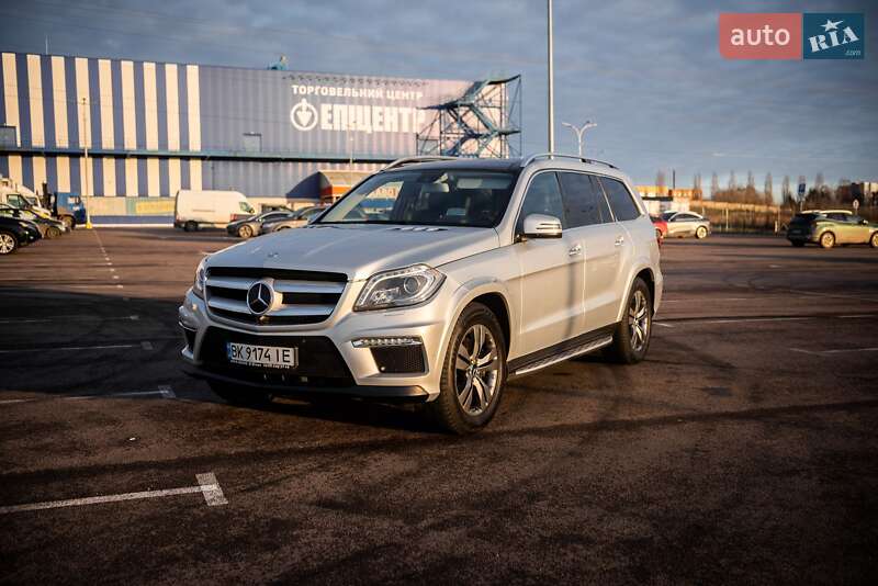 Внедорожник / Кроссовер Mercedes-Benz GL-Class 2015 в Ровно