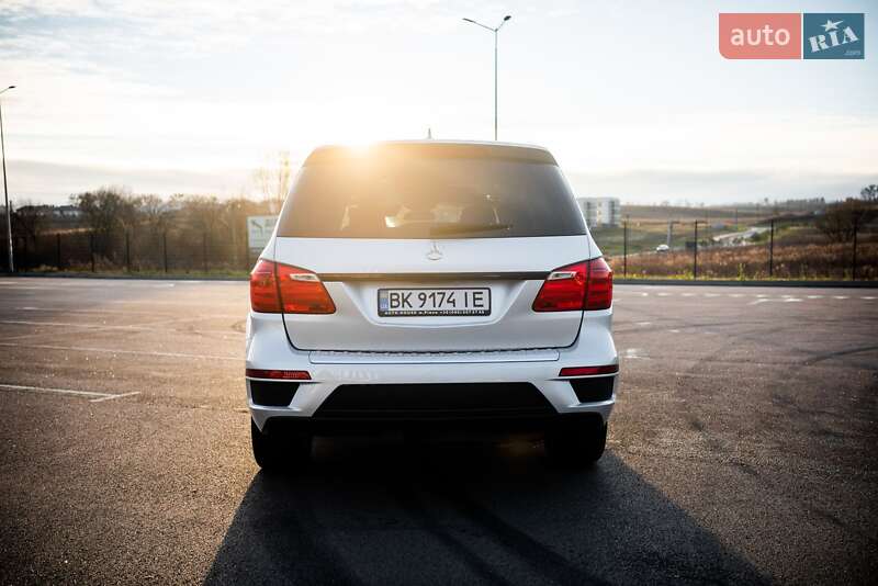Внедорожник / Кроссовер Mercedes-Benz GL-Class 2015 в Ровно