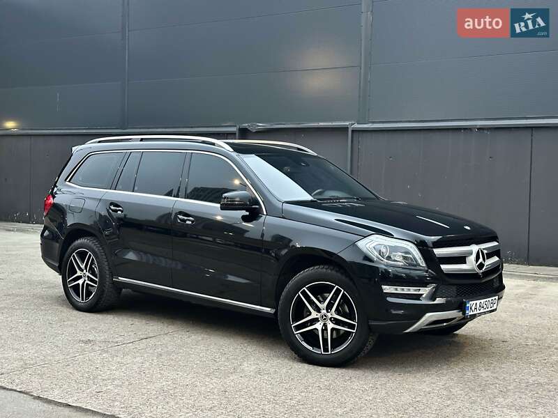 Mercedes-Benz GL-Class 2013 Mercedes-Benz GL-Class 2013