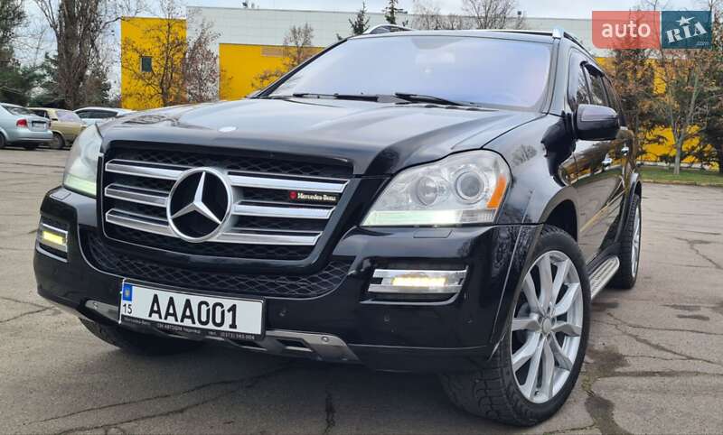 Mercedes-Benz GL-Class 2010