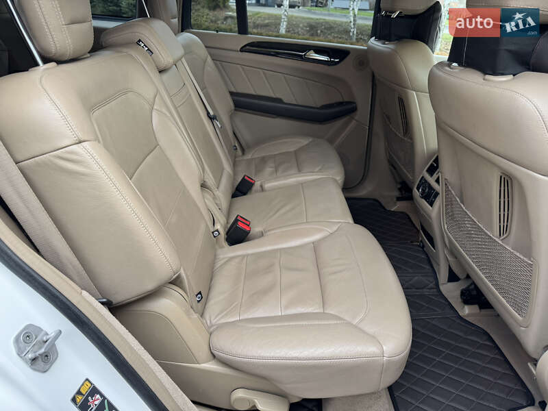 Позашляховик / Кросовер Mercedes-Benz GL-Class 2015 в Смілі