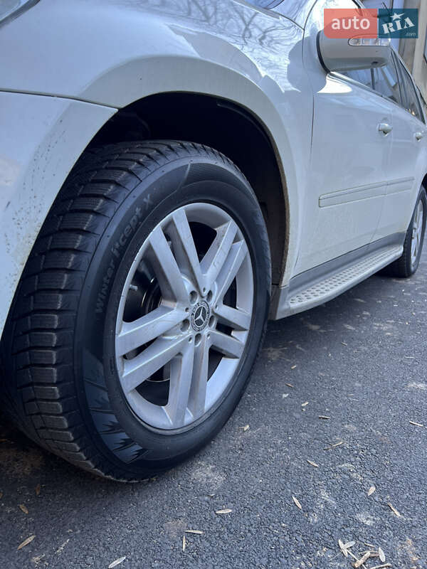 Позашляховик / Кросовер Mercedes-Benz GL-Class 2010 в Одесі