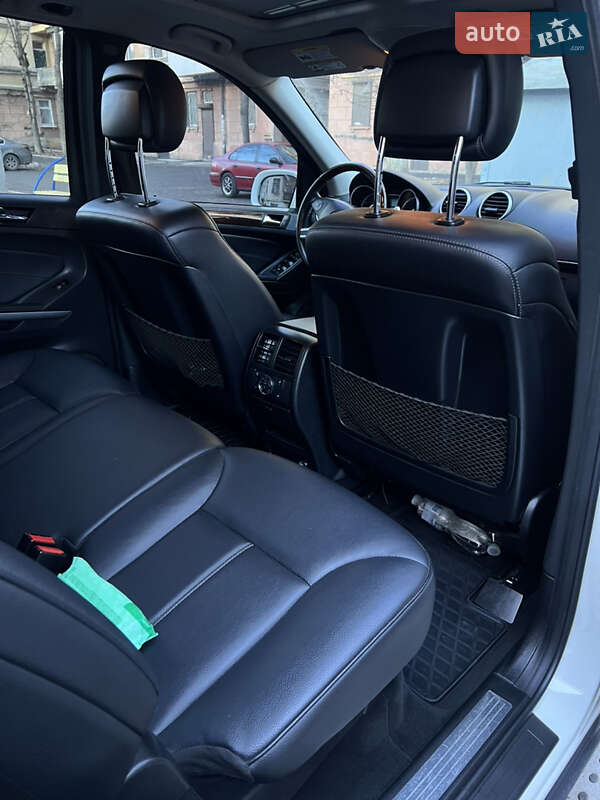 Позашляховик / Кросовер Mercedes-Benz GL-Class 2010 в Одесі