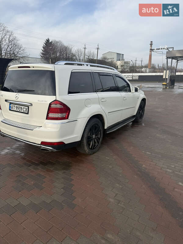 Позашляховик / Кросовер Mercedes-Benz GL-Class 2011 в Городенці