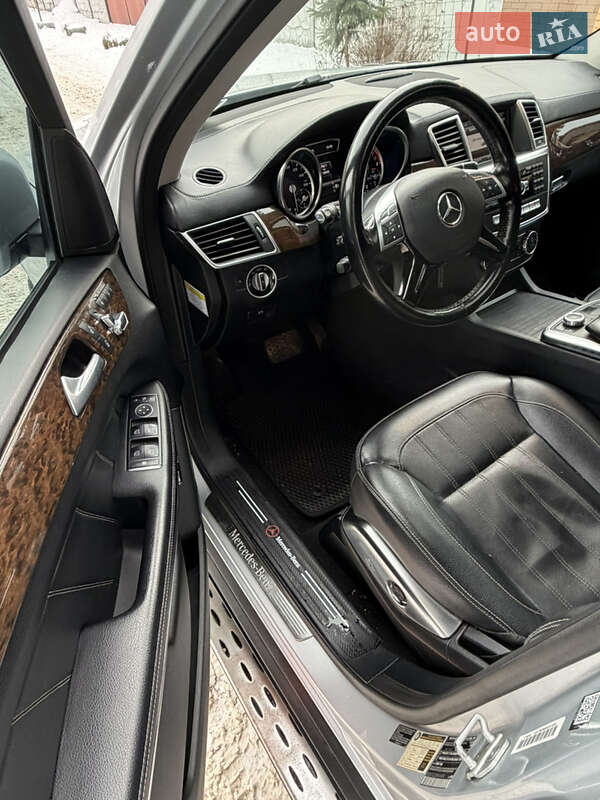 Позашляховик / Кросовер Mercedes-Benz GL-Class 2012 в Києві