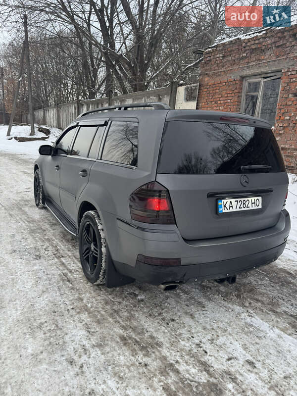 Внедорожник / Кроссовер Mercedes-Benz GL-Class 2006 в Чернигове