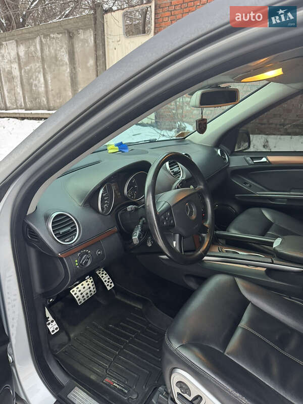 Внедорожник / Кроссовер Mercedes-Benz GL-Class 2006 в Чернигове