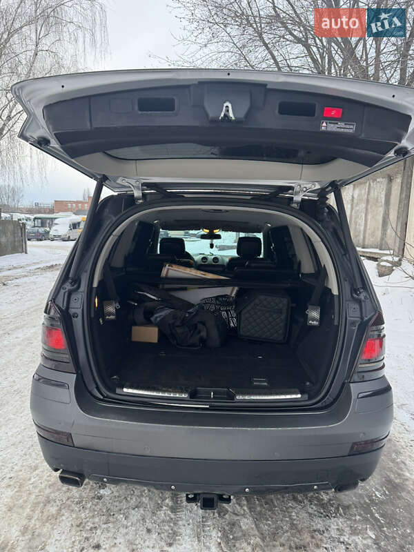 Внедорожник / Кроссовер Mercedes-Benz GL-Class 2006 в Чернигове