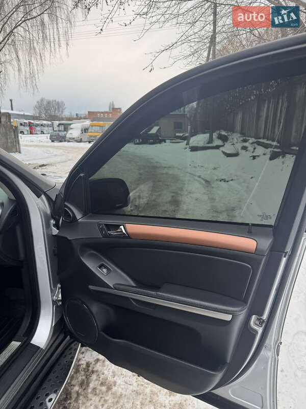 Внедорожник / Кроссовер Mercedes-Benz GL-Class 2006 в Чернигове