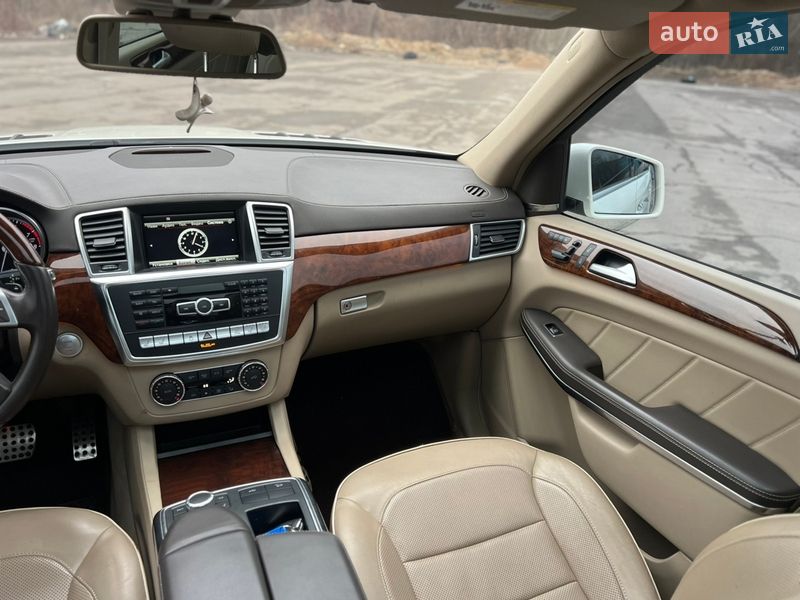 Внедорожник / Кроссовер Mercedes-Benz GL-Class 2012 в Киеве