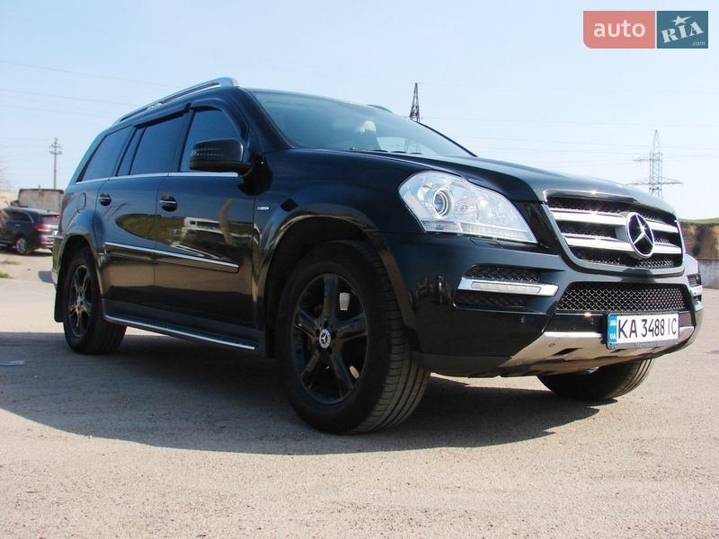 Mercedes-Benz GL-Class 2012