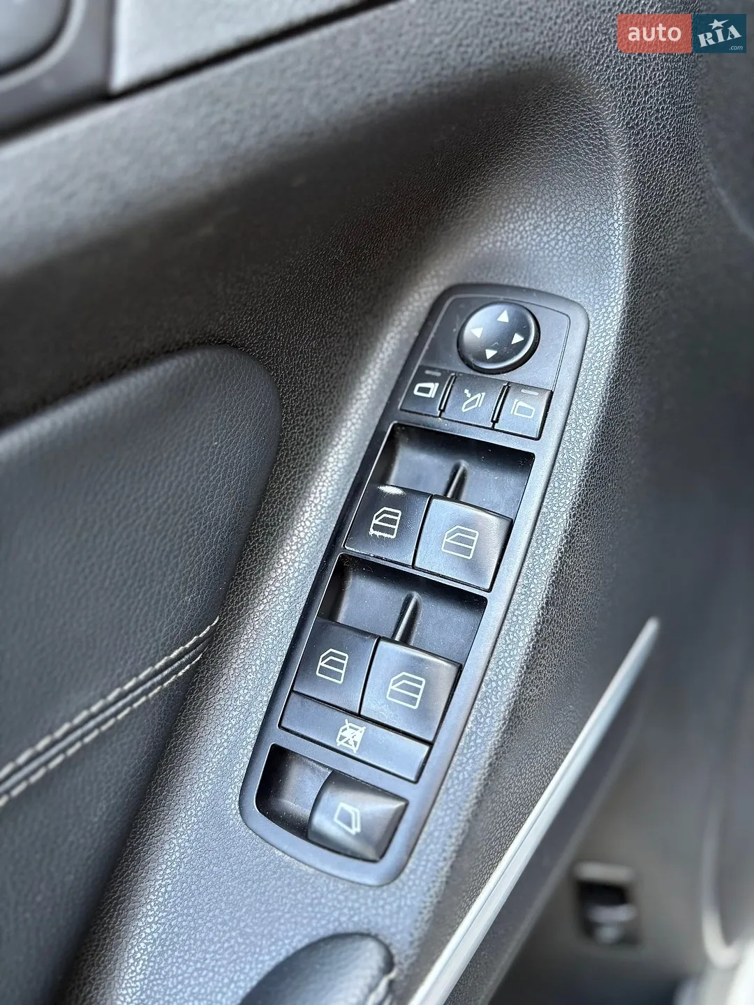 2011 Mercedes-Benz GL-klasse - мініатюра 16