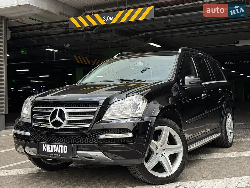 Mercedes-Benz GL-Class