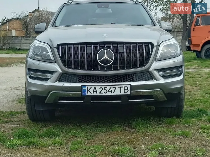 Mercedes-Benz GL-Class