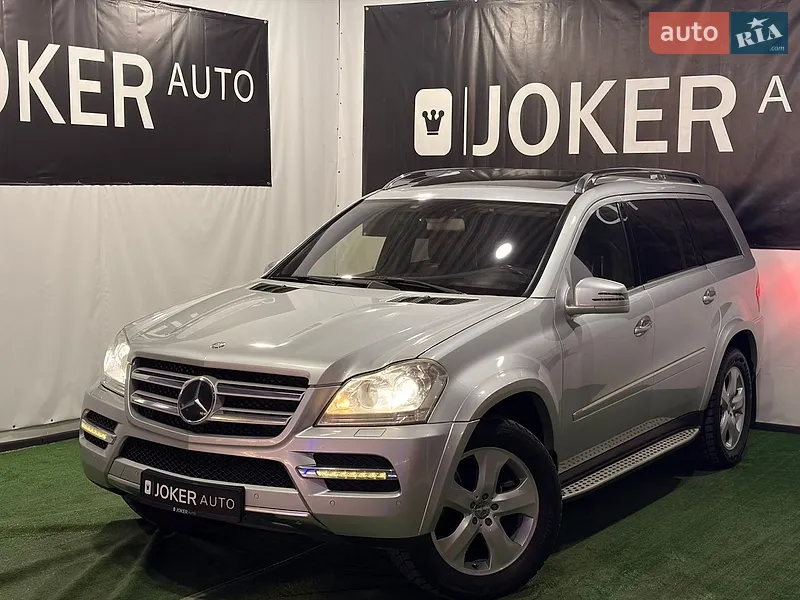 Mercedes-Benz GL-Class 2011