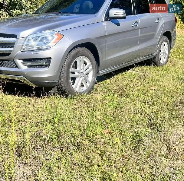 Mercedes-Benz GL-Class
