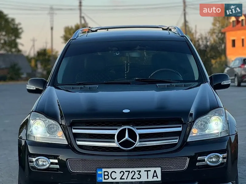 Mercedes-Benz GL-Class