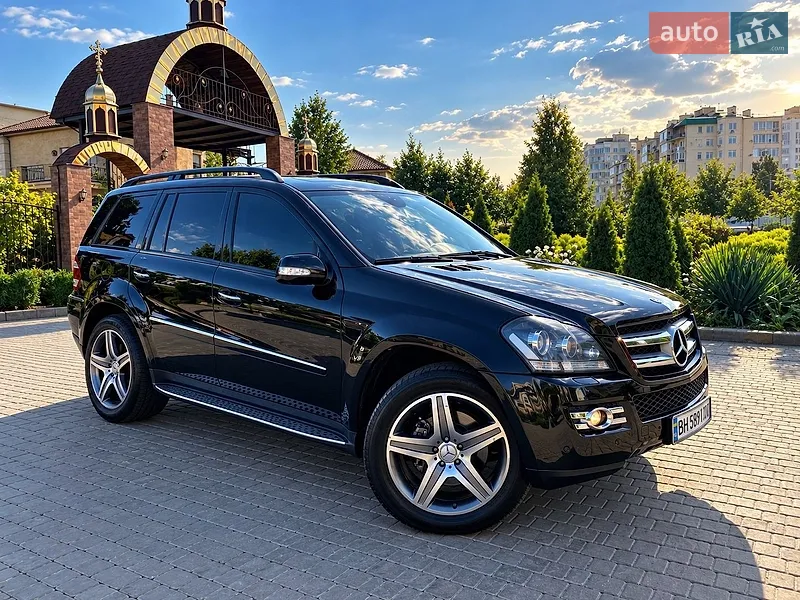 Mercedes-Benz GL-Class