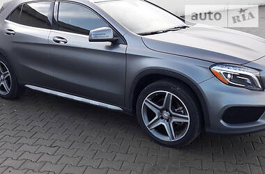 Позашляховик / Кросовер Mercedes-Benz GLA-Class 2015 в 