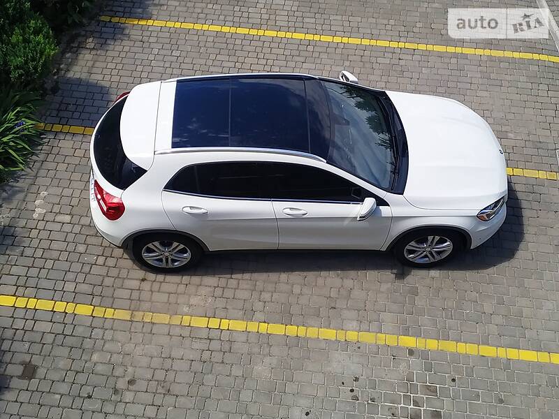 Позашляховик / Кросовер Mercedes-Benz GLA-Class 2016 в Києві